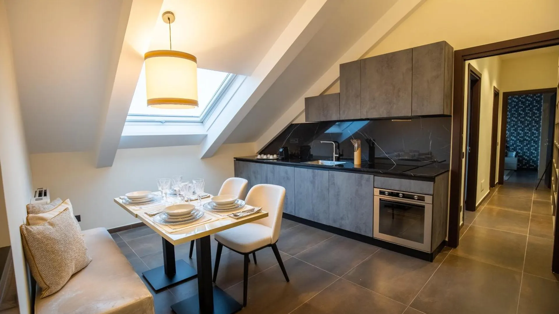 Margherita Apartments Naples Italy
