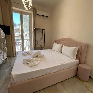 Apartamento Valentino House Vico Mattonelle 48, Nápoles