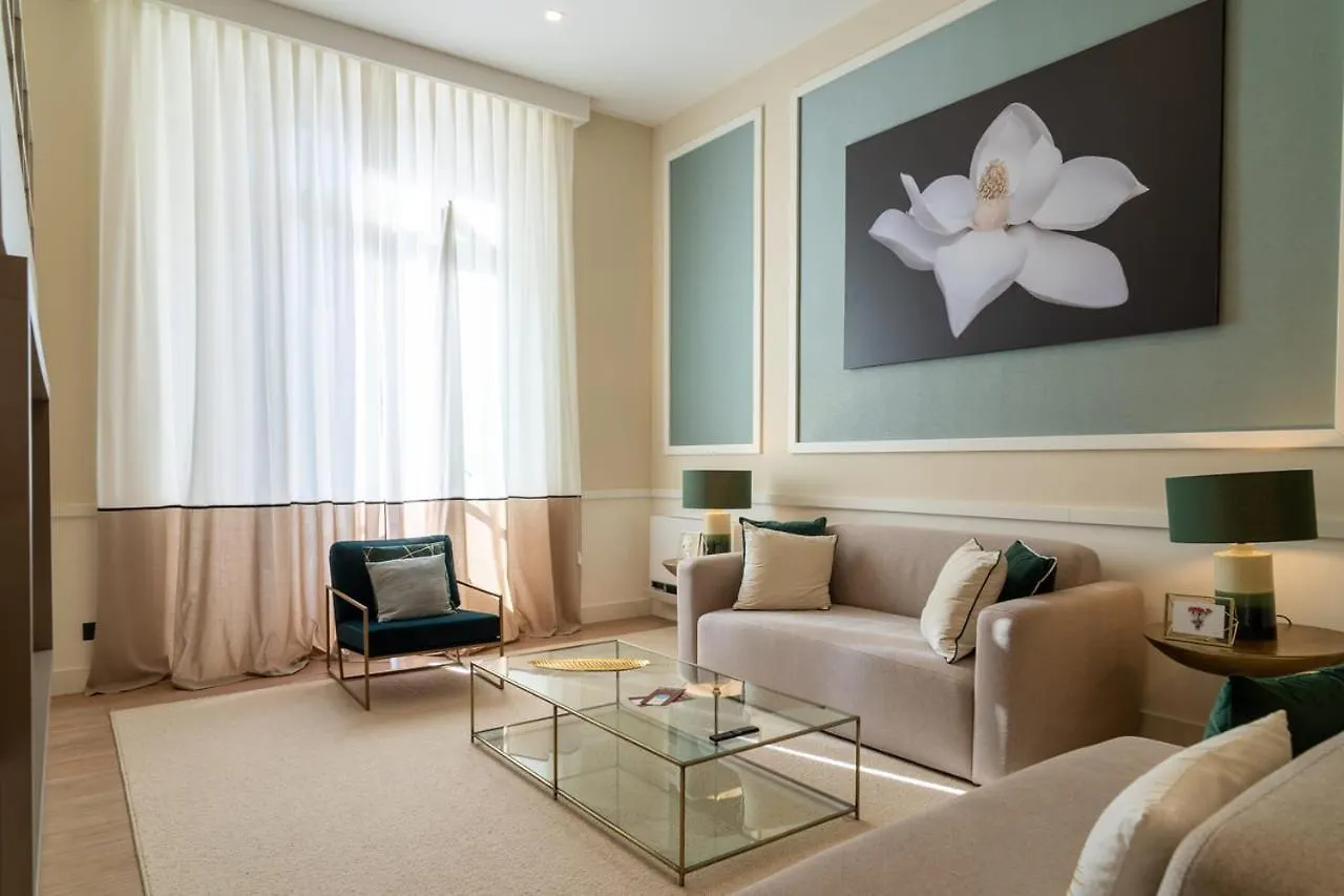 Margherita Apartments Napoli Italia