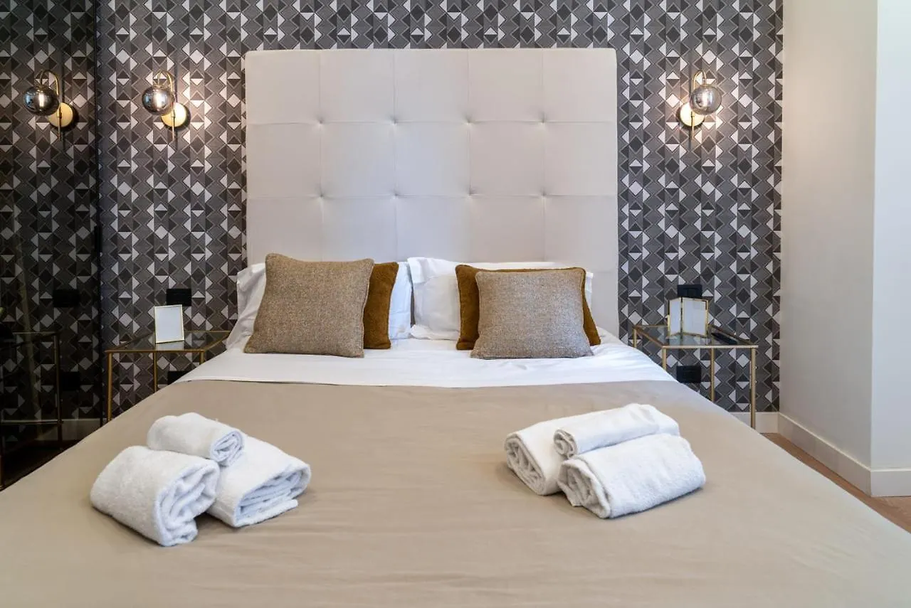 Margherita Apartments Napoli Italia
